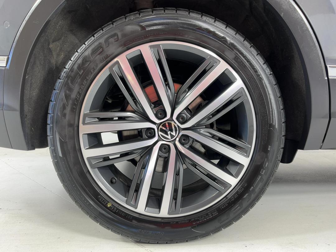 Photo '12' of Volkswagen Tiguan