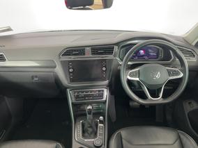 Photo '17' of Volkswagen Tiguan