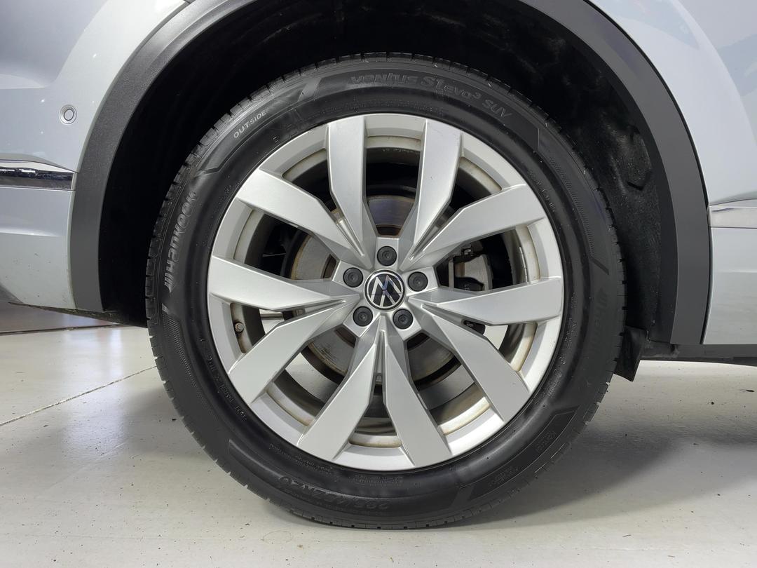 Photo '12' of Volkswagen Touareg