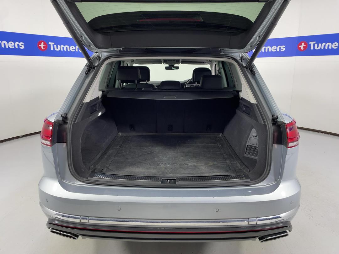 Photo '14' of Volkswagen Touareg