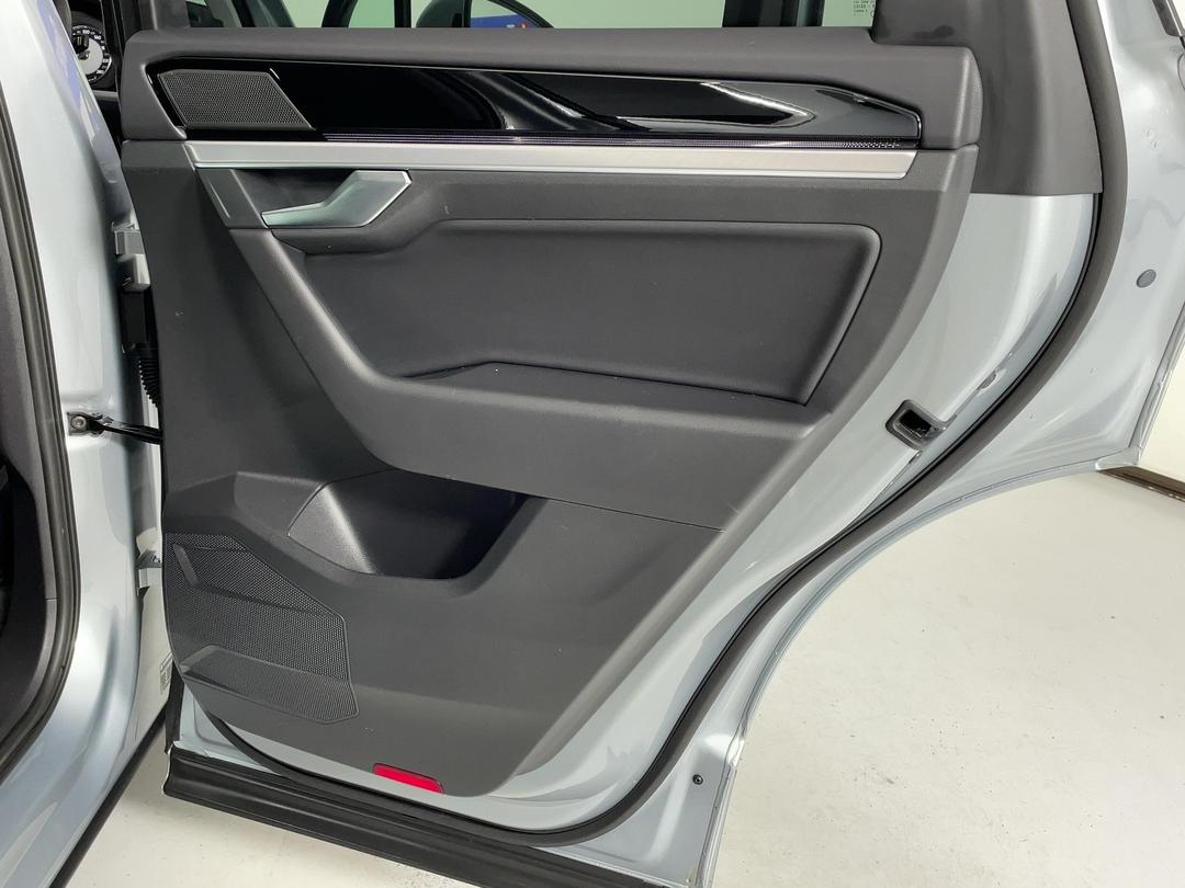 Photo '19' of Volkswagen Touareg