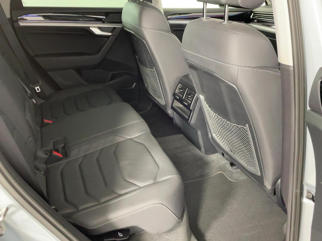 Photo '20' of Volkswagen Touareg
