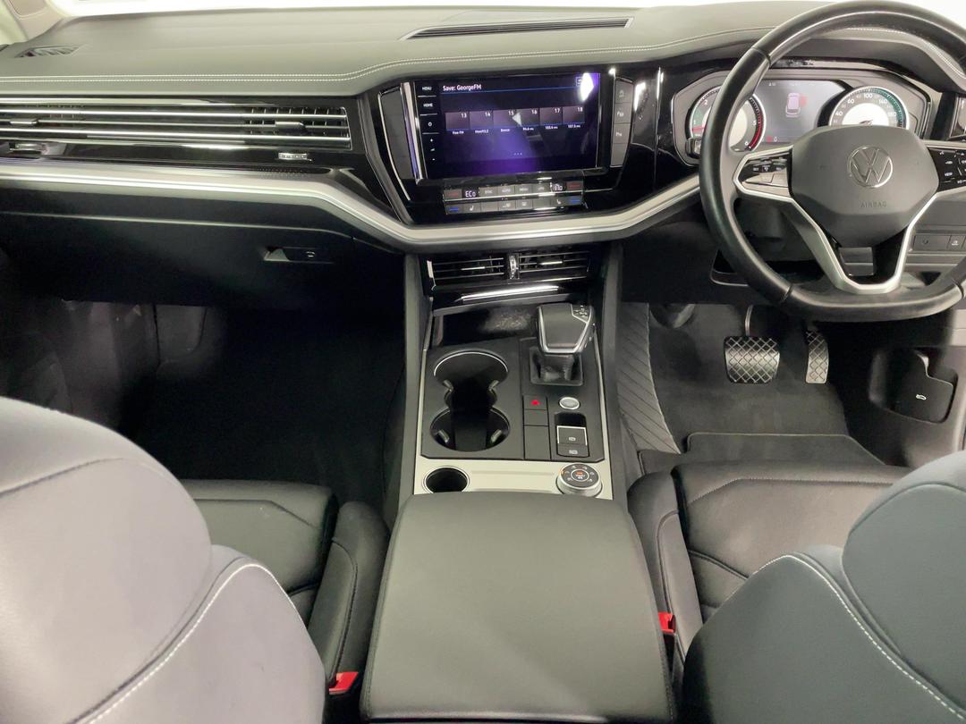 Photo '17' of Volkswagen Touareg