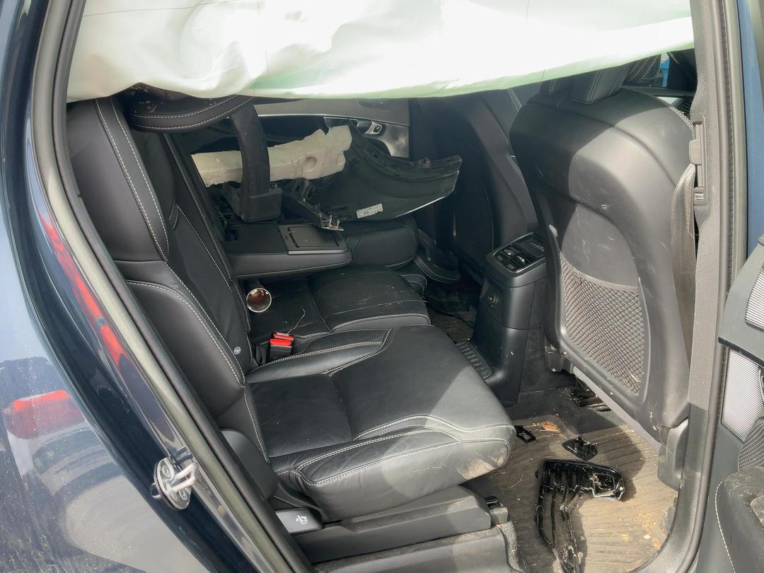 Photo '18' of Volvo XC90 T8 Ultimate Recharge Photo '18' of Volvo XC90 T8 Ultimate Recharge