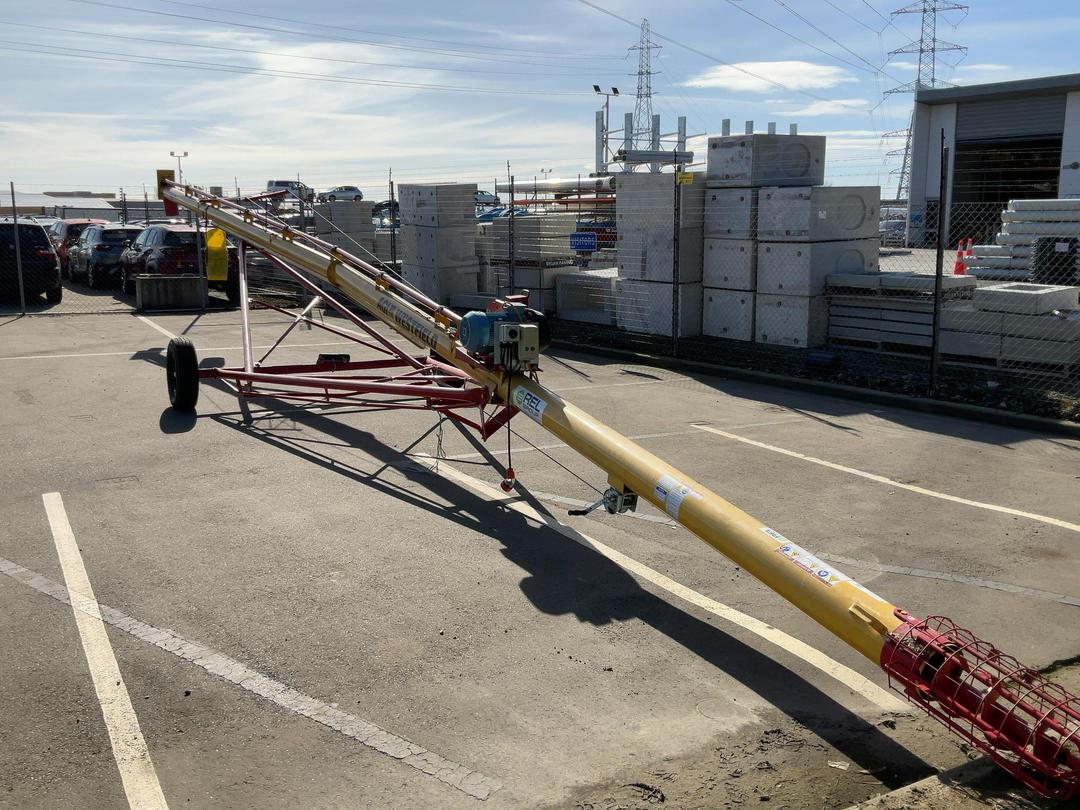 Photo '1' of Westfield WRX 8/51 Mobile Grain Auger Auger Drive