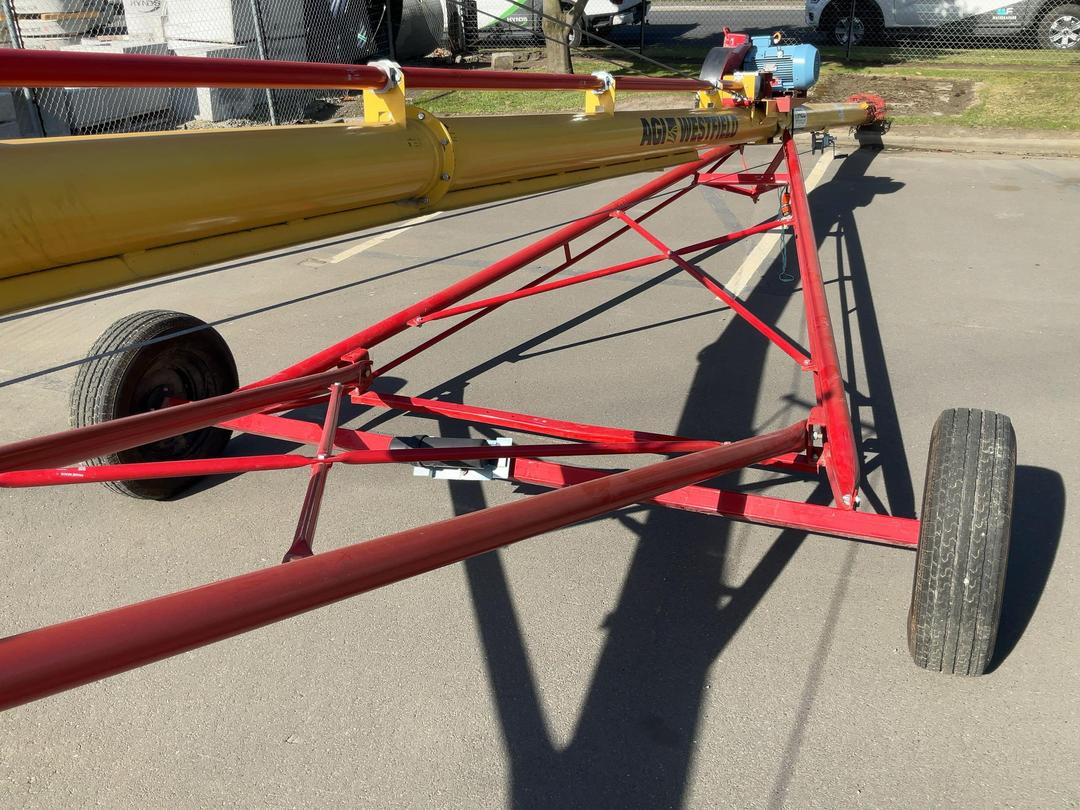 Photo '10' of Westfield WRX 8/51 Mobile Grain Auger Auger Drive