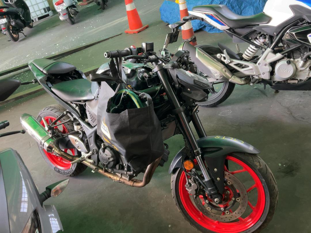 Photo '2' of Yamaha MT03LA M