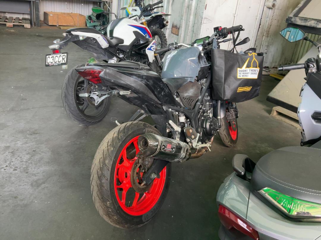 Photo '8' of Yamaha MT03LA M
