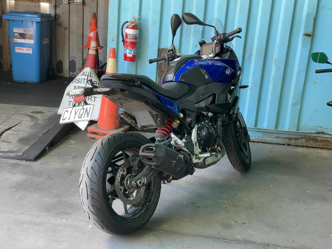 Photo '9' of BMW F900 XR Photo '9' of BMW F900 XR