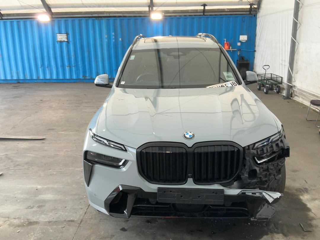Photo '2' of BMW X7 Xdrive40D