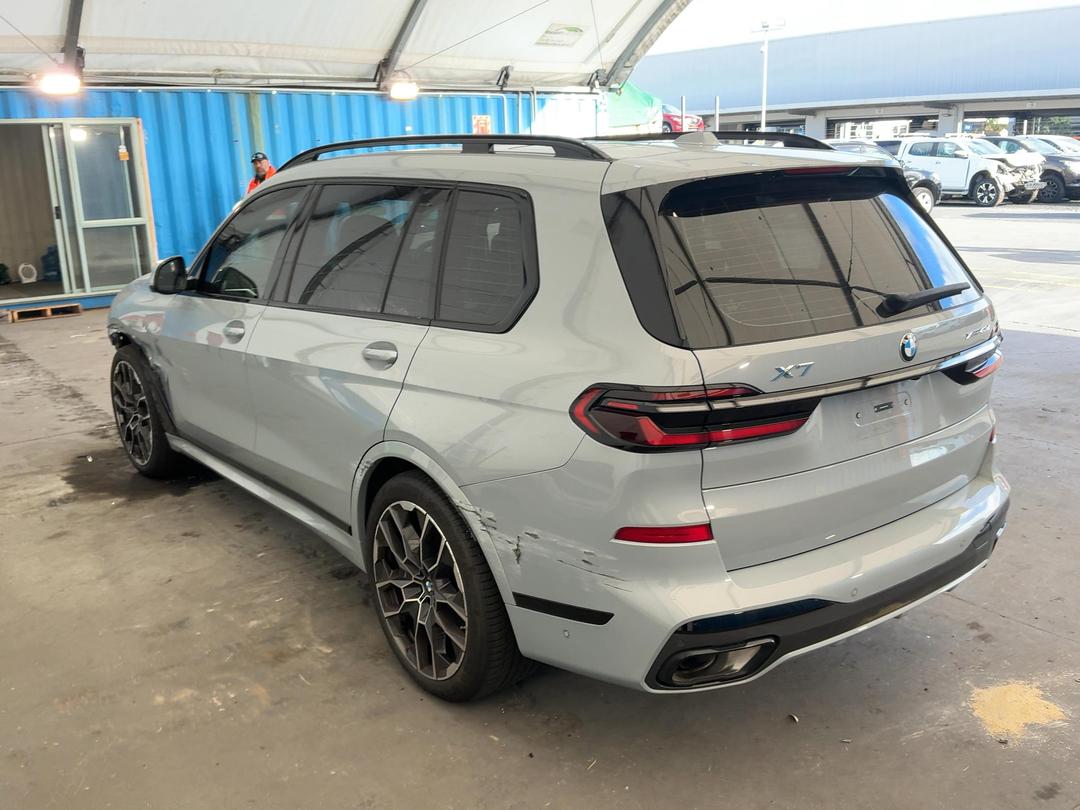 Photo '4' of BMW X7 Xdrive40D