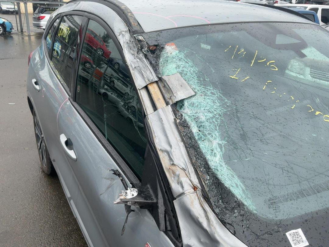 Photo '7' of Ford Escape ST-Line X AWD Fhev