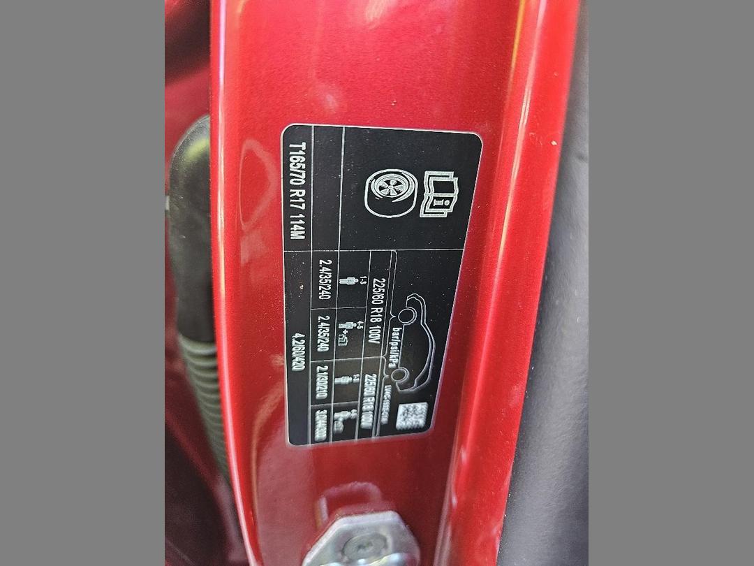 Photo '12' of Ford Escape Titanium