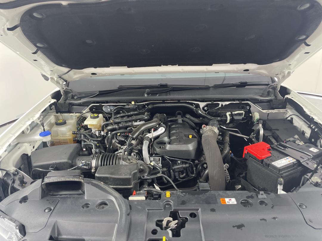 Photo '13' of Ford Everest