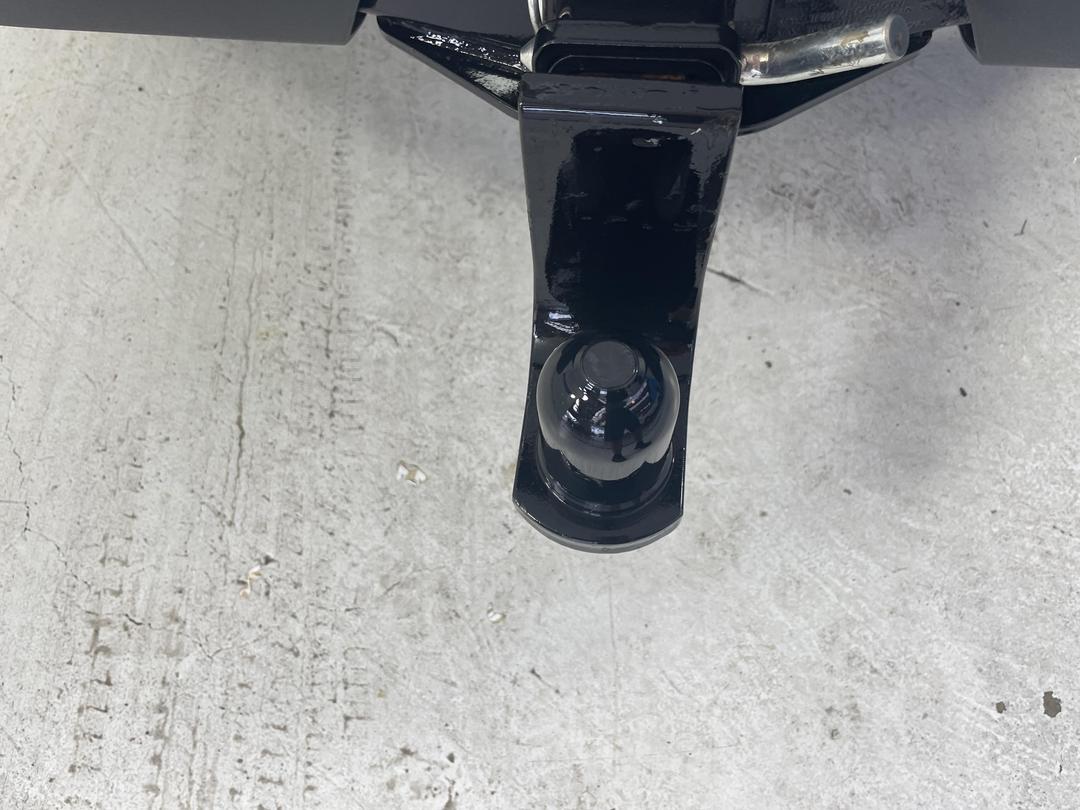 Photo '23' of Ford Everest