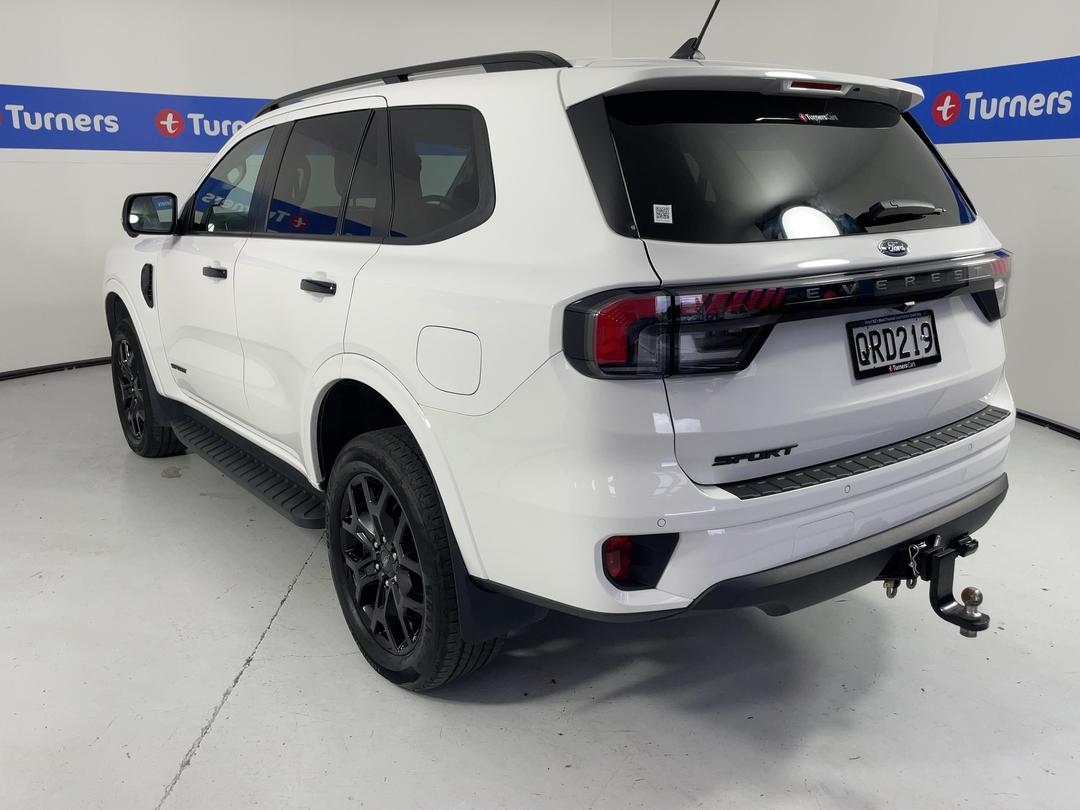 Photo '5' of Ford Everest