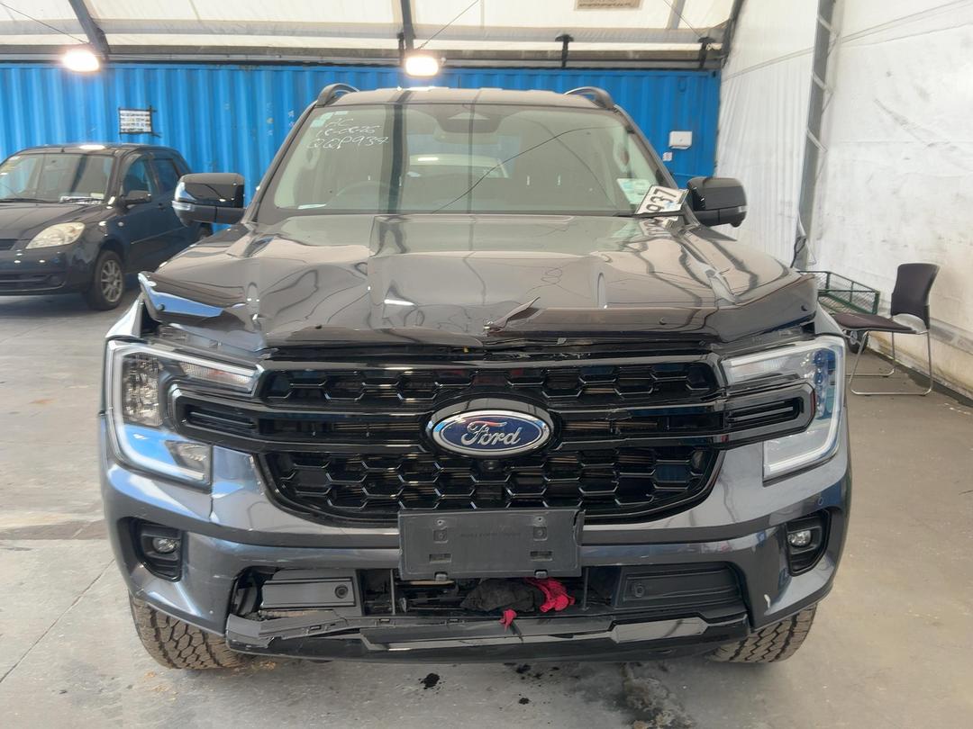 Photo '2' of Ford Everest Sport Photo '2' of Ford Everest Sport