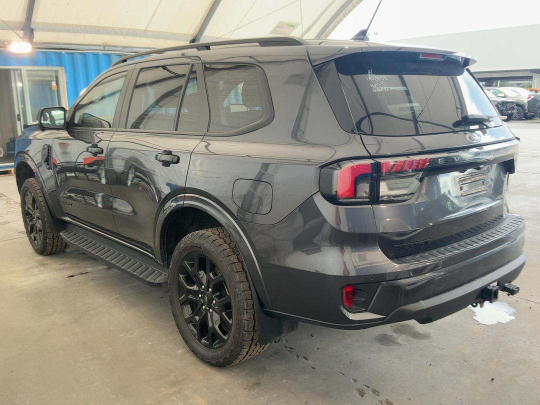 Photo '4' of Ford Everest Sport Photo '4' of Ford Everest Sport
