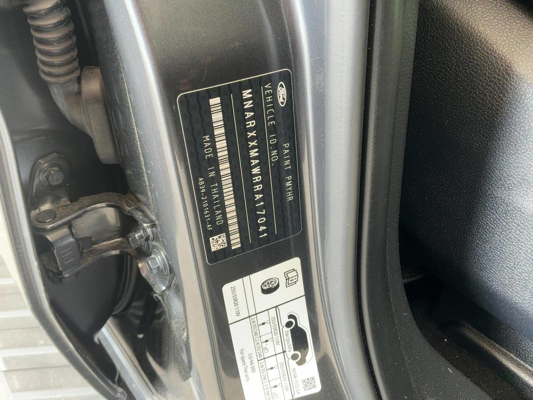 Photo '8' of Ford Everest Sport Photo '8' of Ford Everest Sport