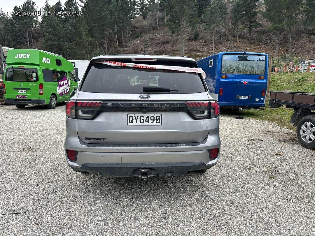 Photo '5' of Ford Everest Sport Photo '5' of Ford Everest Sport