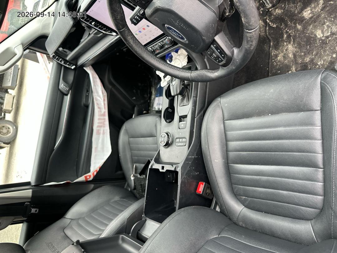 Photo '10' of Ford Everest Sport Photo '10' of Ford Everest Sport