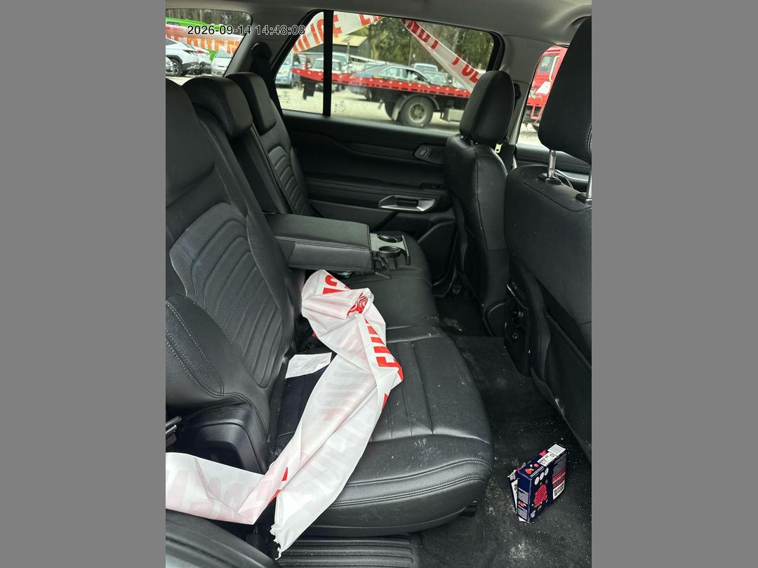 Photo '11' of Ford Everest Sport Photo '11' of Ford Everest Sport