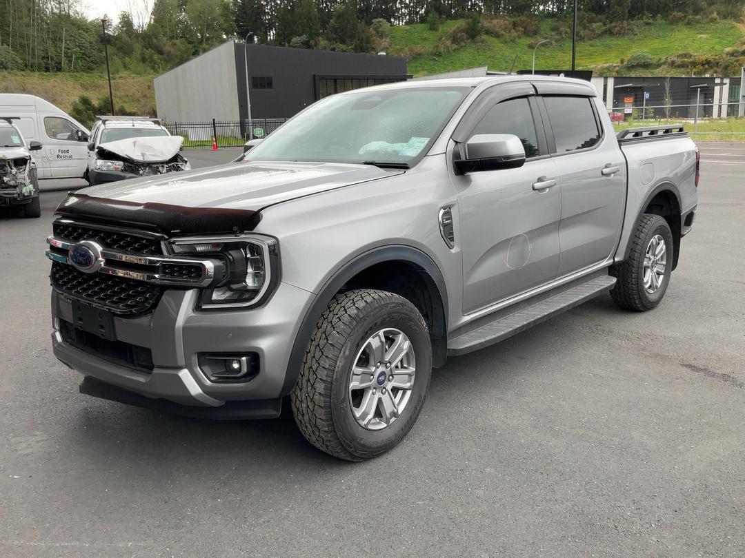 Photo '3' of Ford Ranger XLT Double CAB W/SA Photo '3' of Ford Ranger XLT Double CAB W/SA