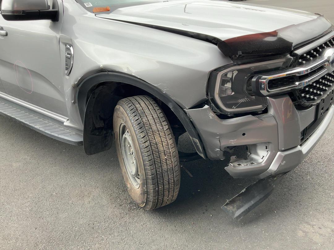Photo '12' of Ford Ranger XLT Double CAB W/SA Photo '12' of Ford Ranger XLT Double CAB W/SA