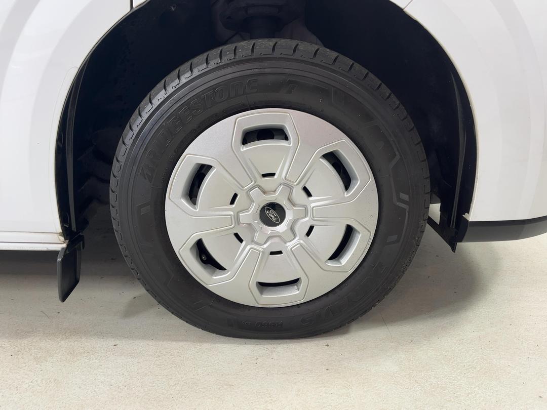 Photo '9' of Ford Transit