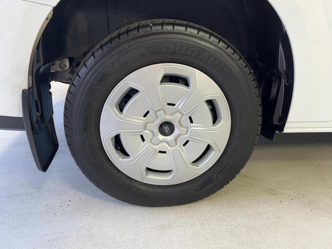 Photo '12' of Ford Transit