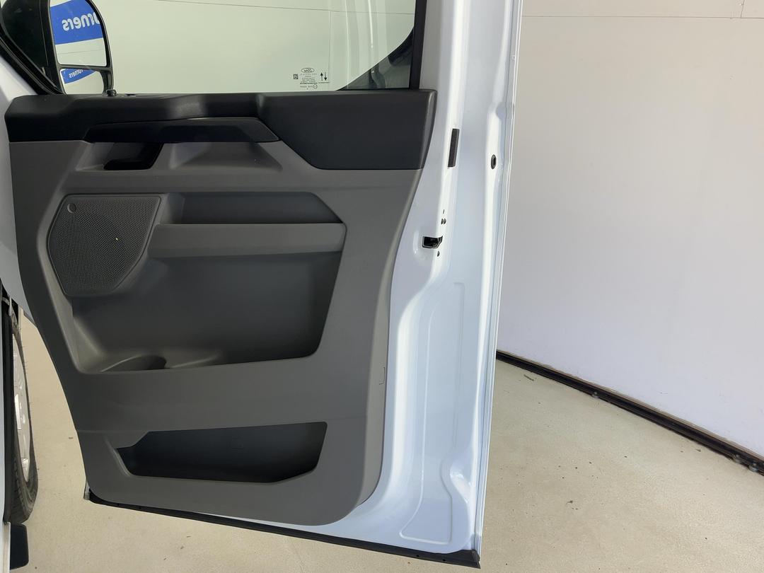 Photo '15' of Ford Transit