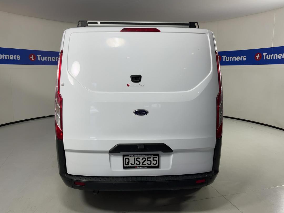 Photo '6' of Ford Transit