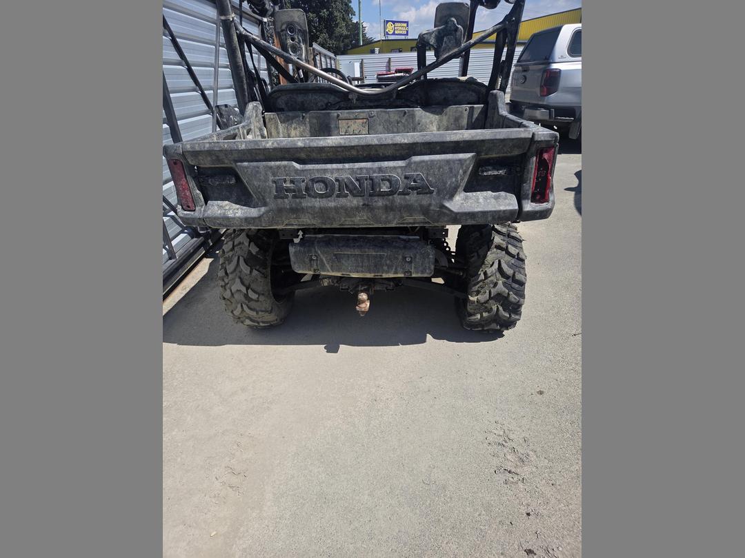 Photo '3' of Honda Pioneer 1000 Photo '3' of Honda Pioneer 1000