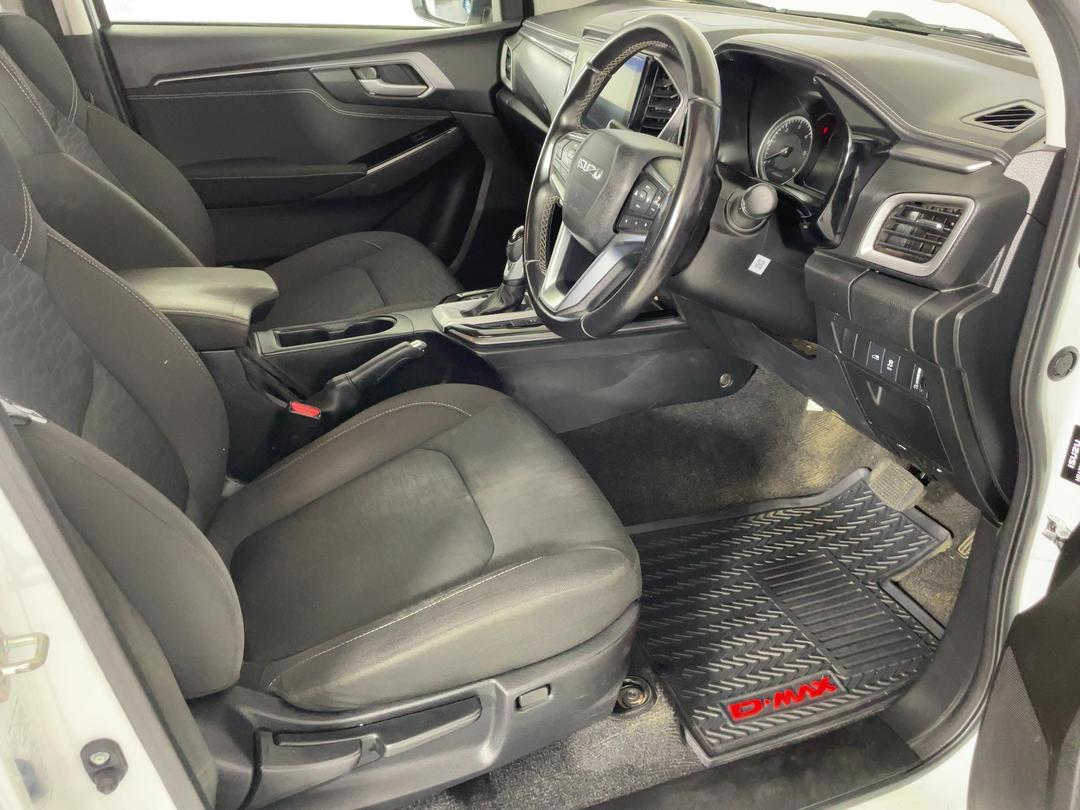 Photo '16' of Isuzu D-MAX