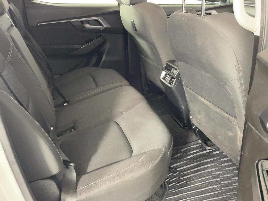 Photo '20' of Isuzu D-MAX