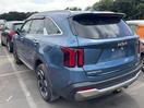 Thumbnail '2' of KIA Sorento Deluxe