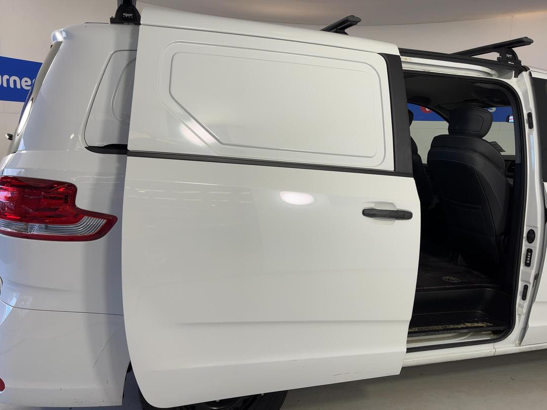 Photo '19' of LDV G10