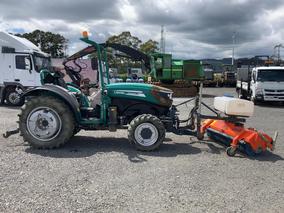 Photo '3' of Lovol F4090 Tractor