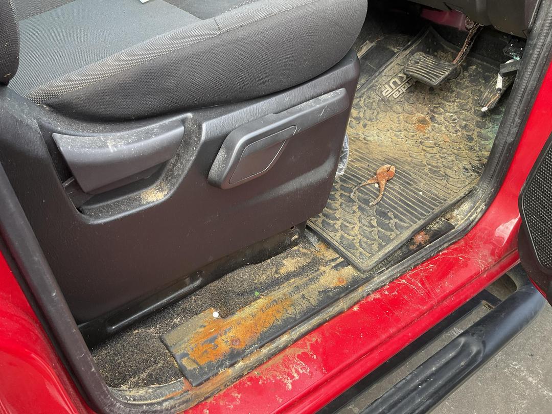 Photo '34' of Mahindra Pikup S11