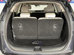 Photo '14' of Mahindra XUV