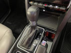 Photo '33' of Mahindra XUV
