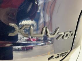 Photo '37' of Mahindra XUV