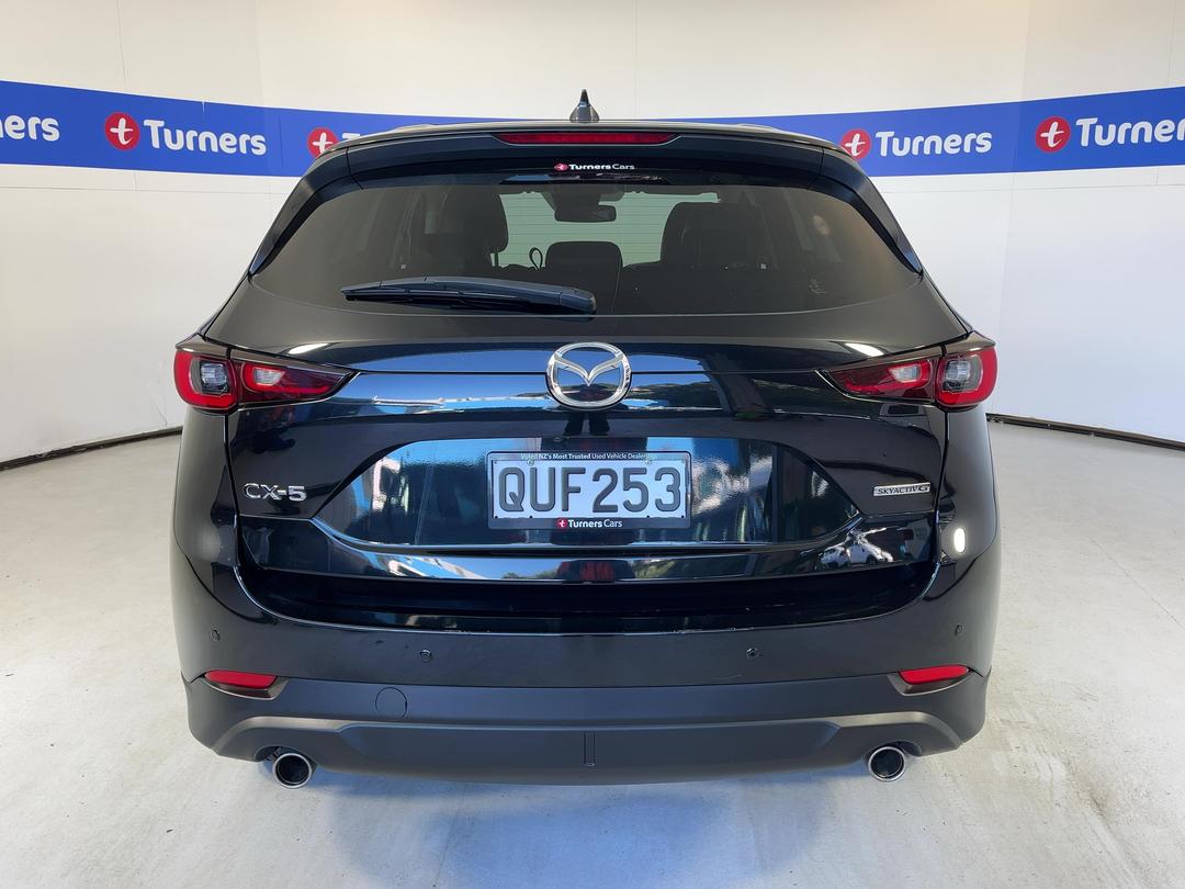 Photo '6' of Mazda CX-5