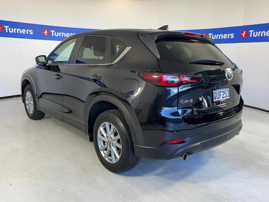 Photo '5' of Mazda CX-5