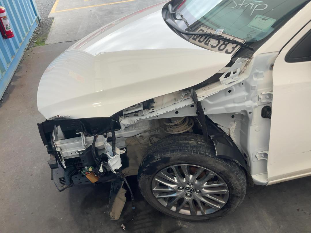 Photo '3' of Mazda Mazda2 GSX