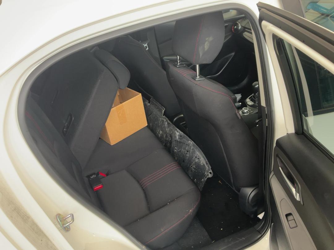 Photo '12' of Mazda Mazda2 GSX