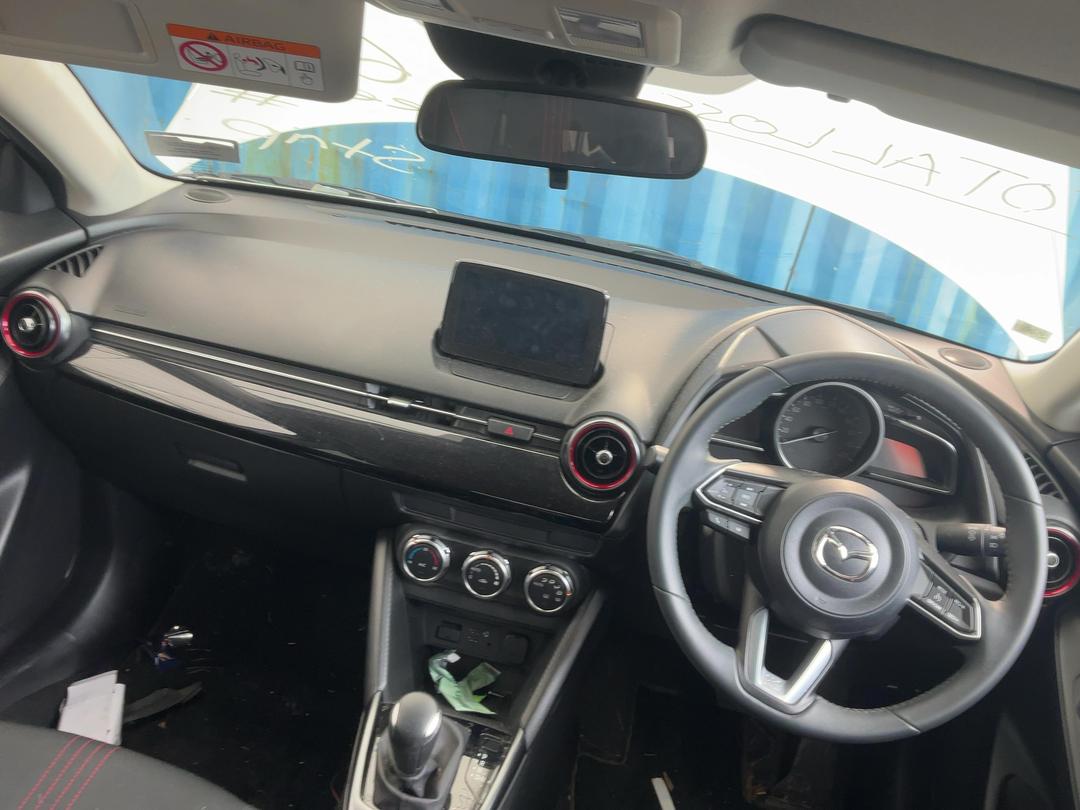 Photo '13' of Mazda Mazda2 GSX