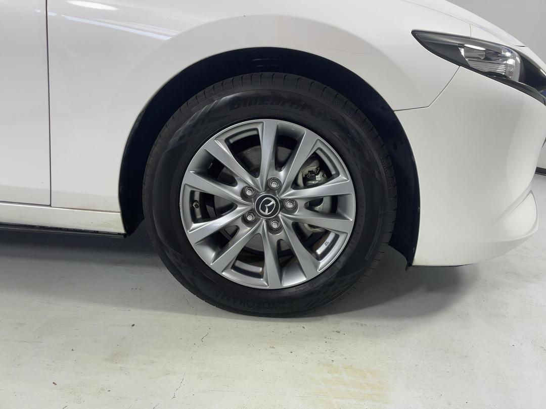 Photo '9' of Mazda Mazda3