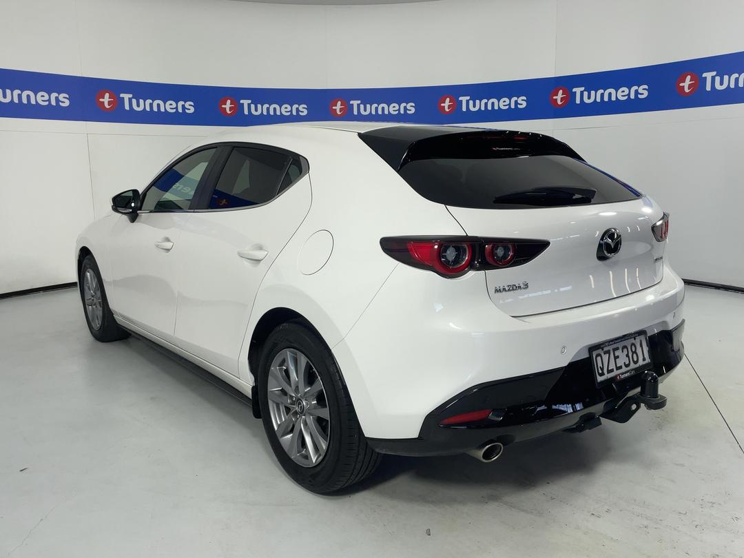 Photo '5' of Mazda Mazda3