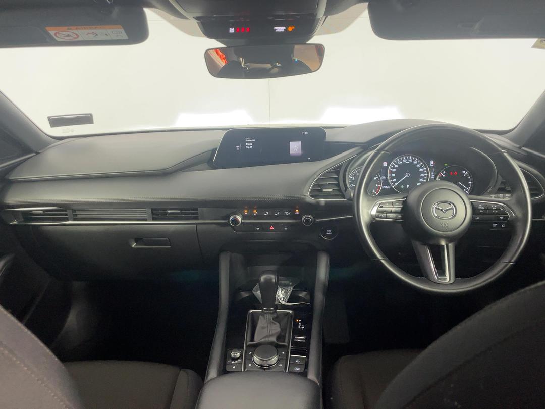 Photo '17' of Mazda Mazda3